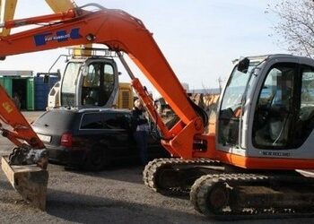 Fiat Kobelco E80 Mini Crawler Excavator Service Repair Workshop Manual DOWNLOAD